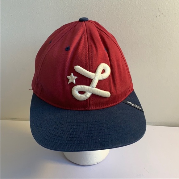 LRG HAT AND SWEATSHIRT BUNDLE SMALL - Picture 8 of 16